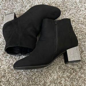 Ankle boots